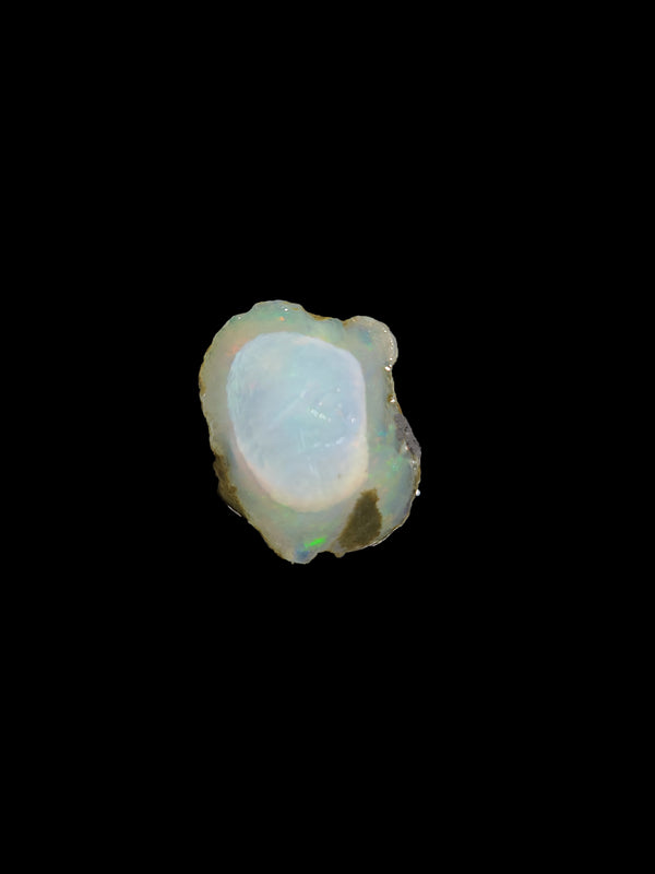 27.4g Large Egg Water Opal