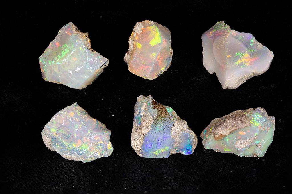 20.2 grams (0.71 ounces) Rough Small Size Selected Lot